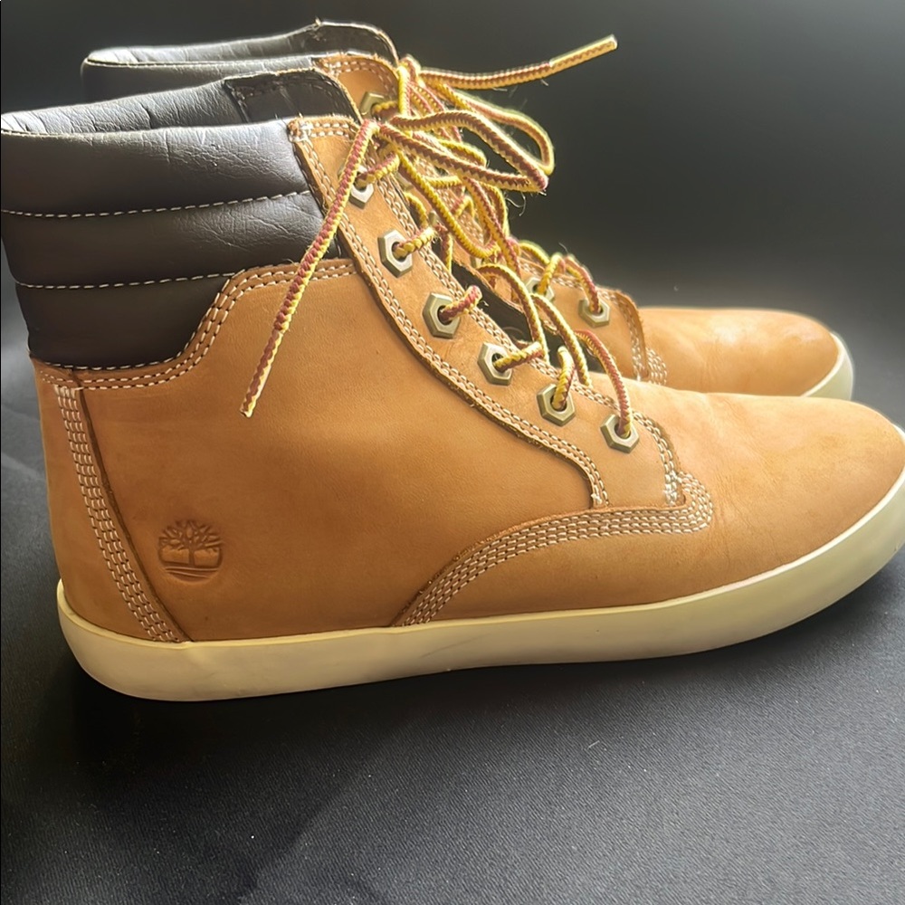 Timberland woman’s boots